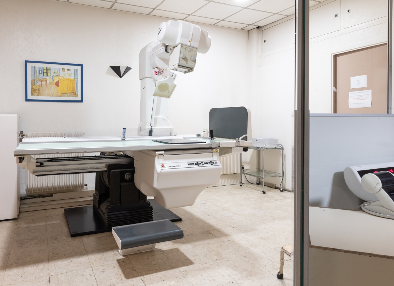 Salle d imagerie medicale au centre d imagerie de Champigny | Groupe Revelis