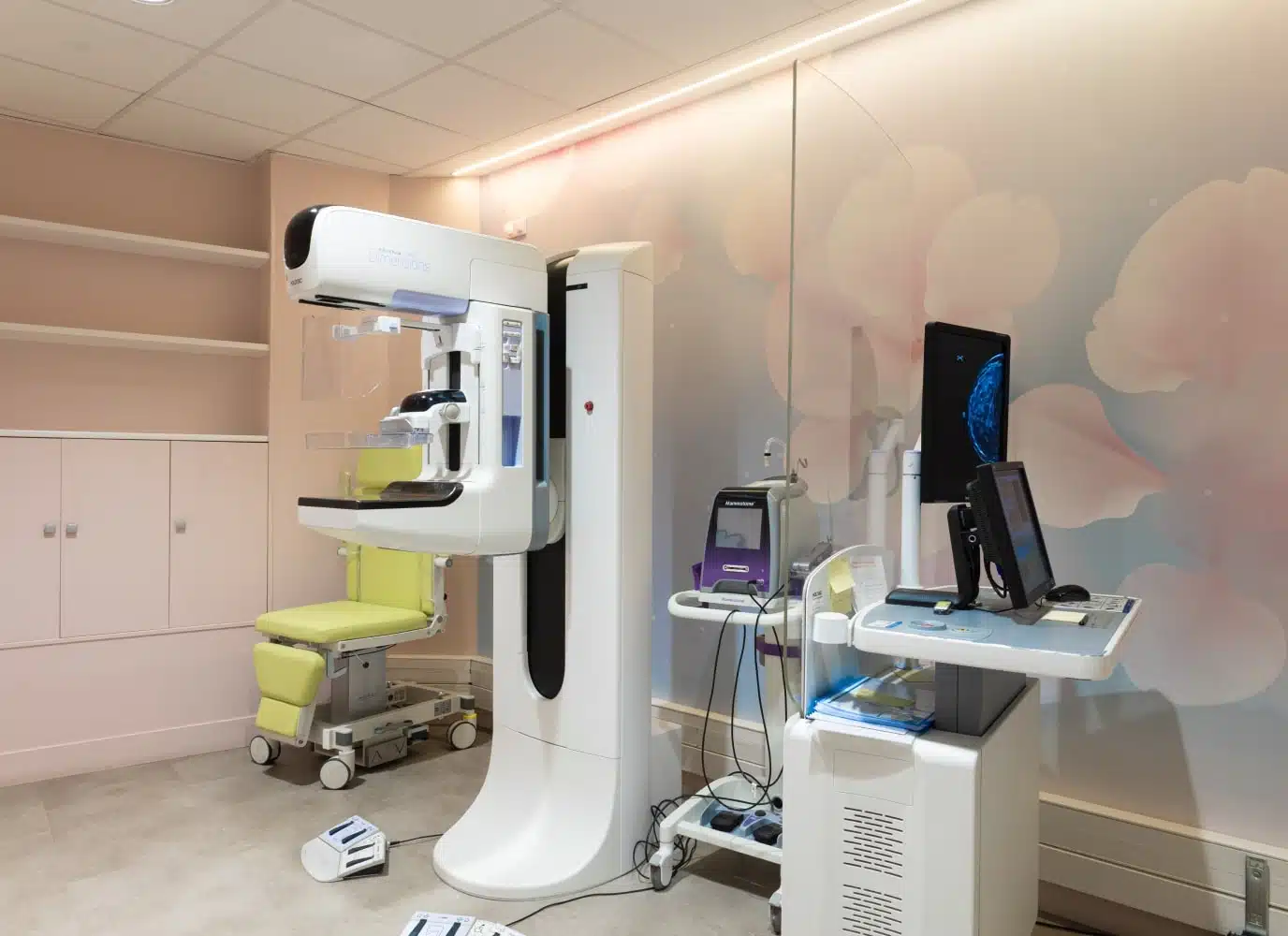 Salle de scanner centre d imagerie Goumot et Associes | Groupe Revelis