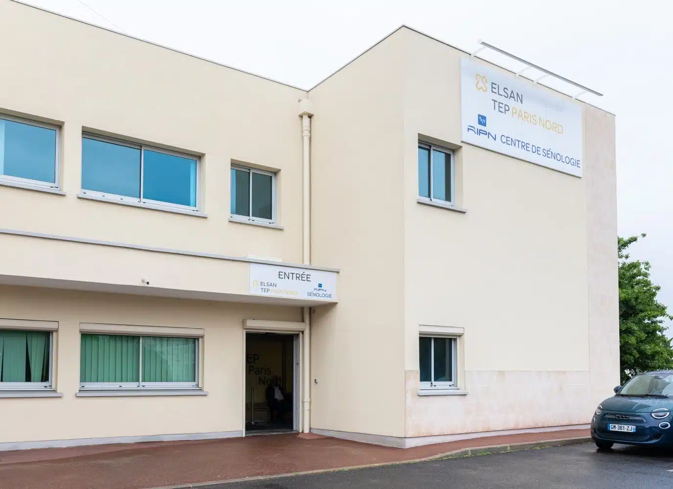 Photo du batiments du centre de Senologie HPNP Sarcelles| Groupe Revelis