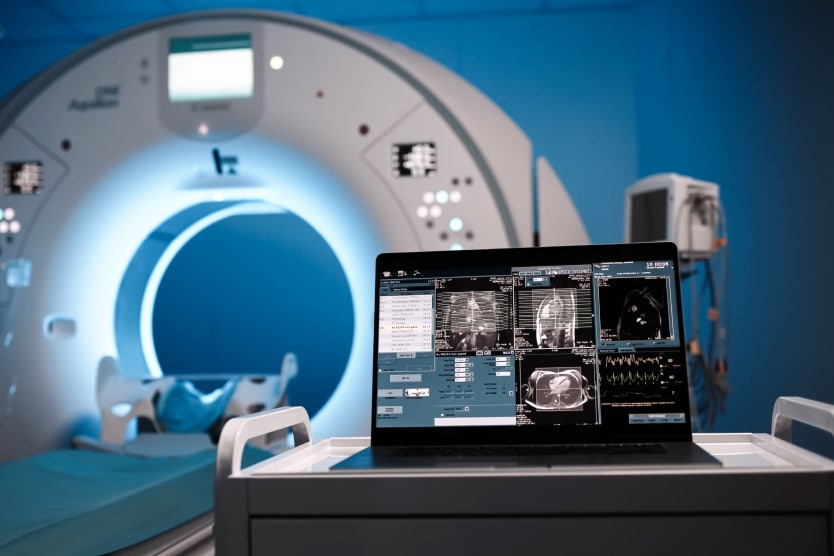 IRM tout comprendre examen | Radiologie | Révélis | Paris