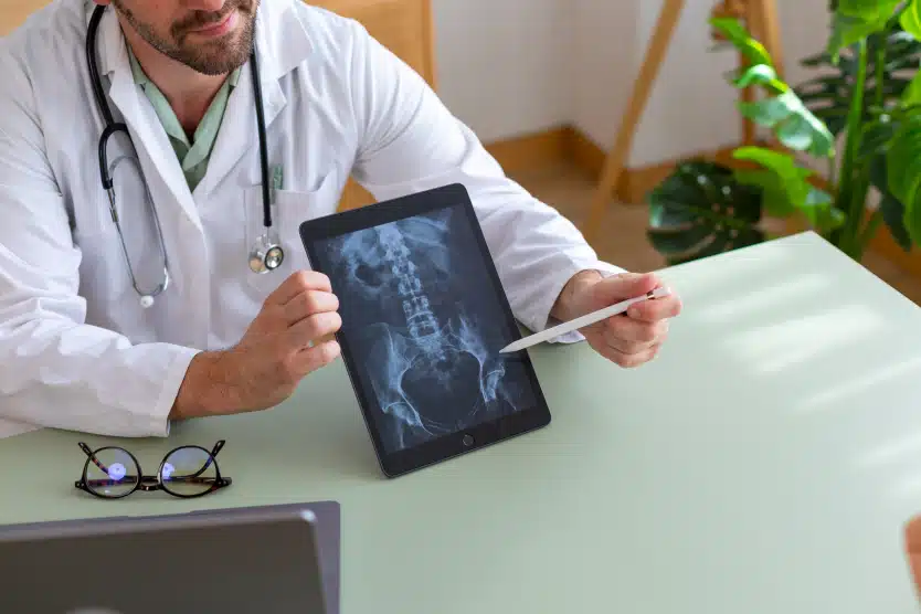 scanner hanche diagnostic pathologies douleurs articulaires | Radiologie | Révélis | Paris